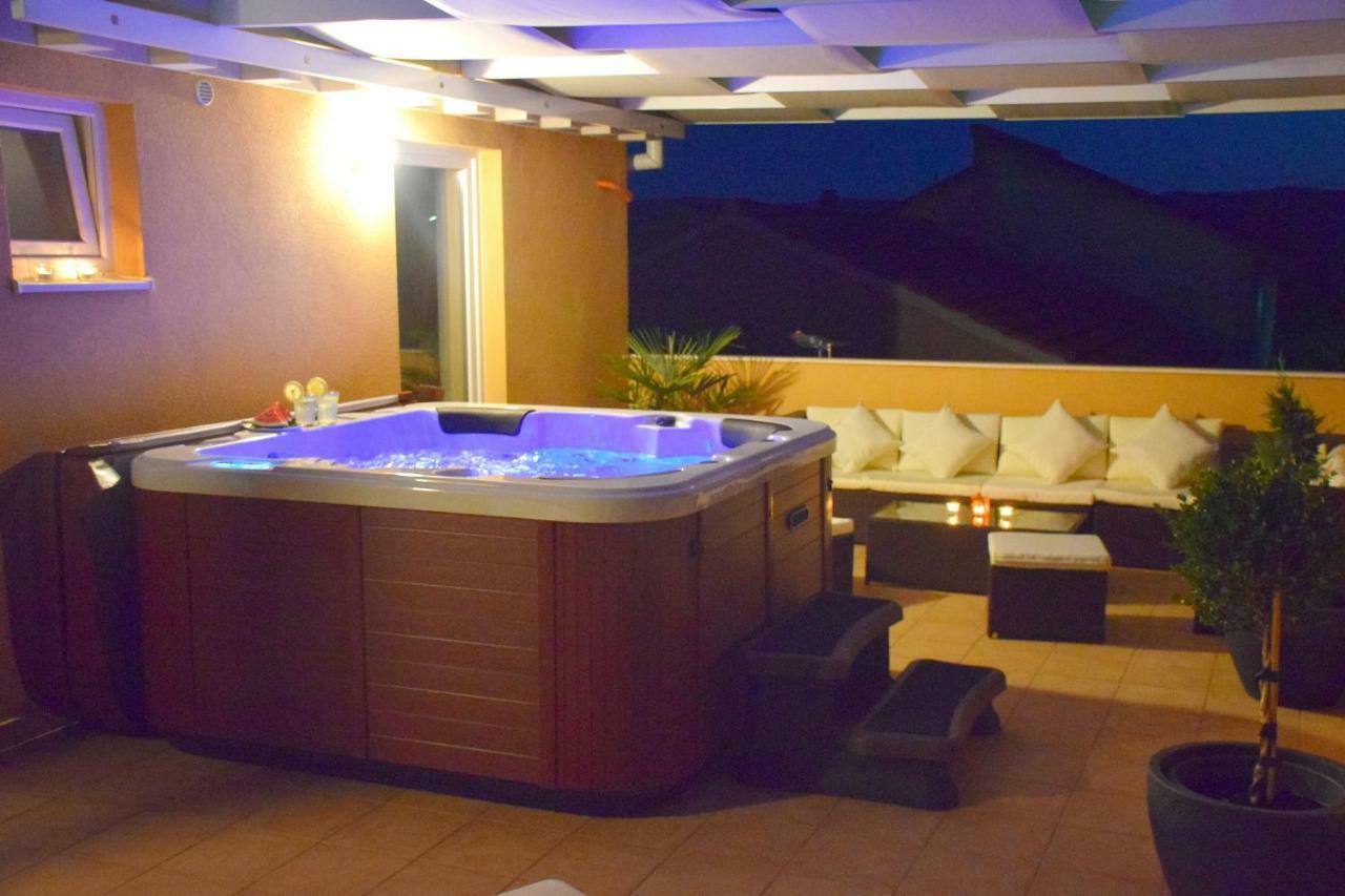 Luxury Penthouse With Jacuzzi In Orebic Exterior photo